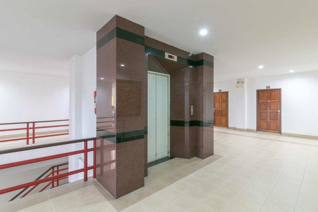 Onnicha Hotel Ratsada Екстериор снимка